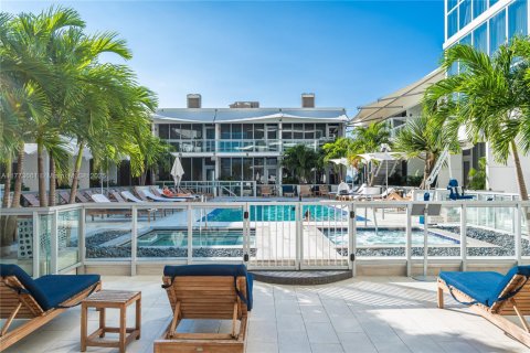 Copropriété à louer à Miami, Floride: 2 chambres, 153.01 m2 № 1692595 - photo 27