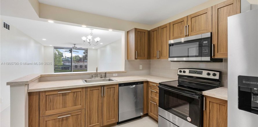 Condo à Lauderdale Lakes, Floride, 1 chambre  № 1956418