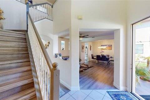 Casa en venta en Kissimmee, Florida, 5 dormitorios, 210.33 m2 № 1743413 - foto 10