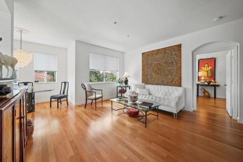 Купить кондоминиум в Палм-Бич-Гарденс, Флорида 4 комнаты, 130.34м2, № 2082507 - фото 2
