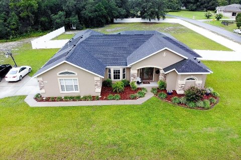 Villa ou maison à vendre à Silver Springs Shores, Floride: 3 chambres, 235.51 m2 № 1824680 - photo 2
