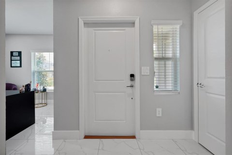 Villa ou maison à louer à Orlando, Floride: 3 chambres, 181.25 m2 № 2148311 - photo 6