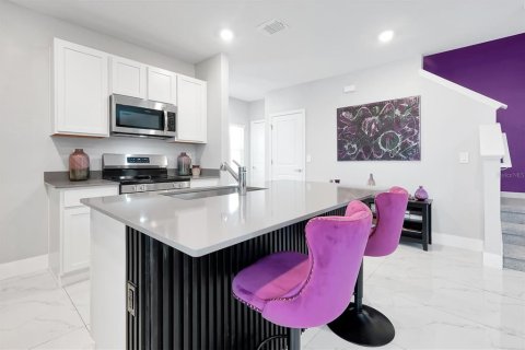 Villa ou maison à louer à Orlando, Floride: 3 chambres, 181.25 m2 № 2148311 - photo 13