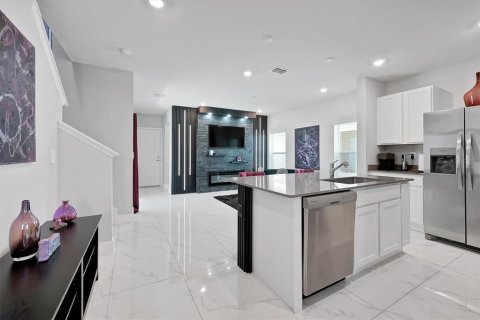 Villa ou maison à louer à Orlando, Floride: 3 chambres, 181.25 m2 № 2148311 - photo 7
