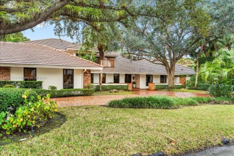 Villa ou maison à vendre à Pinecrest, Floride: 6 chambres, 525.73 m2 № 1485915 - photo 5