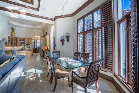Villa ou maison à vendre à North Palm Beach, Floride: 4 chambres, 371.33 m2 № 2419441 - photo 25