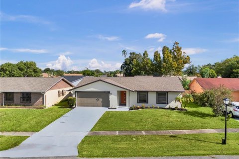 Villa ou maison à Orlando, Floride 4 chambres, 132.48 m2 № 2370938