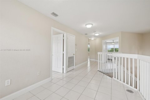 Casa en venta en Pembroke Pines, Florida, 4 dormitorios, 251.67 m2 № 1779611 - foto 29