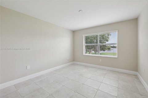 Casa en venta en Pembroke Pines, Florida, 4 dormitorios, 251.67 m2 № 1779611 - foto 25