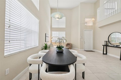 Casa en venta en Pembroke Pines, Florida, 4 dormitorios, 251.67 m2 № 1779611 - foto 17