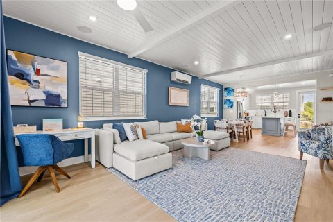 Villa ou maison à vendre à Cortez, Floride: 3 chambres, 154.03 m2 № 2429221 - photo 4