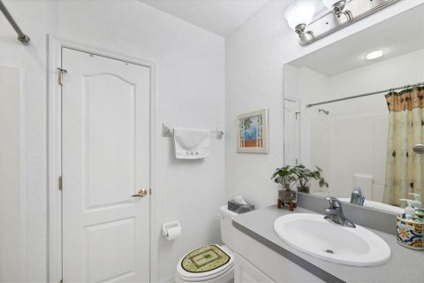 Купить кондоминиум в Венеция, Флорида 10 комнат, 128.48м2, № 1899018 - фото 22