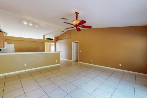 House in Homosassa, Florida 4 bedrooms, 199.18 sq.m. № 1771382 - photo 18