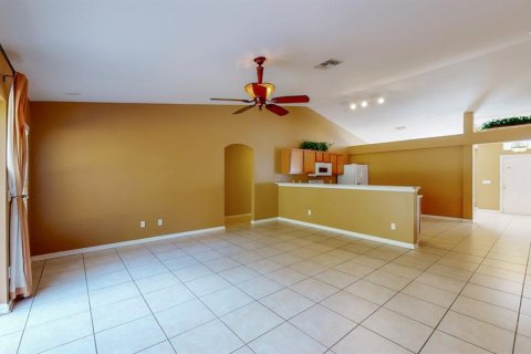 House in Homosassa, Florida 4 bedrooms, 199.18 sq.m. № 1771382 - photo 20