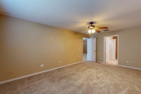 House in Homosassa, Florida 4 bedrooms, 199.18 sq.m. № 1771382 - photo 27