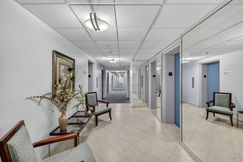 Condominio en Fort Lauderdale, Florida, 1 dormitorio  № 2146319