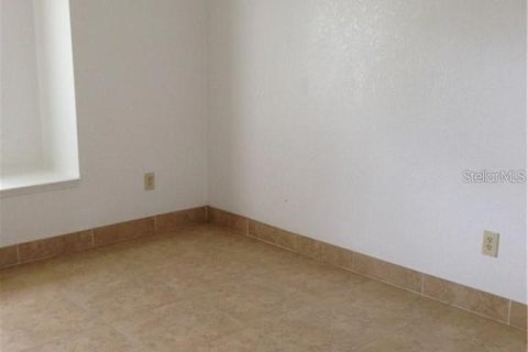 Villa ou maison à louer à Port Charlotte, Floride: 3 chambres, 120.59 m2 № 2408790 - photo 12