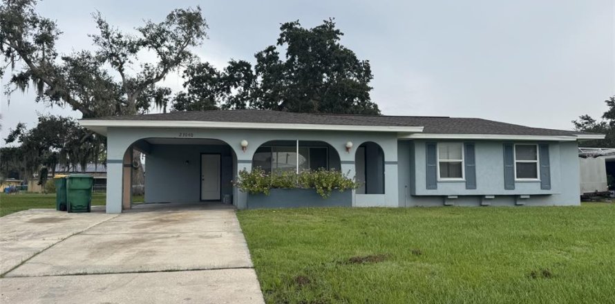 Villa ou maison à Port Charlotte, Floride 3 chambres, 120.59 m2 № 2408790