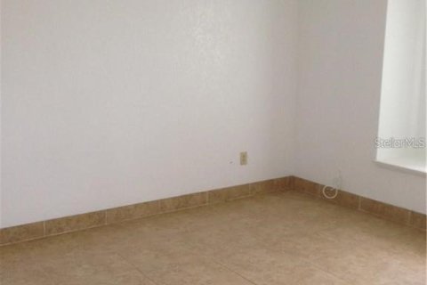 Villa ou maison à louer à Port Charlotte, Floride: 3 chambres, 120.59 m2 № 2408790 - photo 11