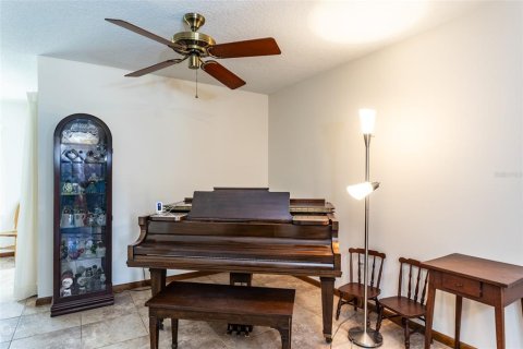 Купить виллу или дом в Палм-Кост, Флорида 8 комнат, 211.45м2, № 1326171 - фото 12