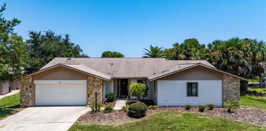 House in Palm Coast, Florida 4 bedrooms, 211.45 sq.m. № 1326171