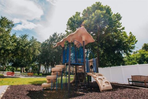 Adosado en venta en Kissimmee, Florida, 3 dormitorios, 120.77 m2 № 1901450 - foto 20