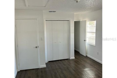 Villa ou maison à louer à Lakeland, Floride: 3 chambres, 182.55 m2 № 1820552 - photo 7