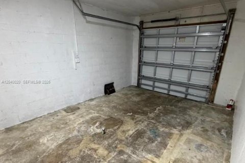 Adosado en alquiler en Homestead, Florida, 3 dormitorios, 132.57 m2 № 2086172 - foto 3