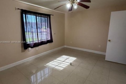 Adosado en alquiler en Homestead, Florida, 3 dormitorios, 132.57 m2 № 2086172 - foto 26