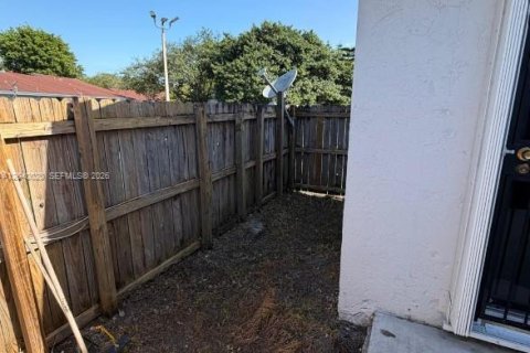 Adosado en alquiler en Homestead, Florida, 3 dormitorios, 132.57 m2 № 2086172 - foto 23