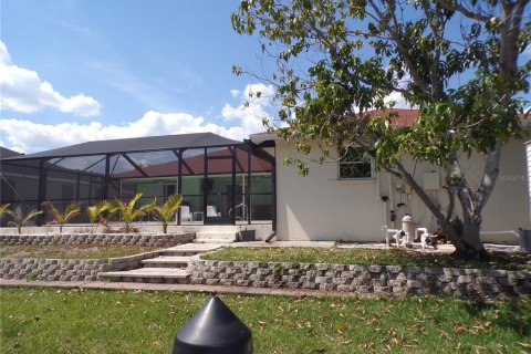 Villa ou maison à louer à Port Charlotte, Floride: 3 chambres, 178.56 m2 № 2108326 - photo 21