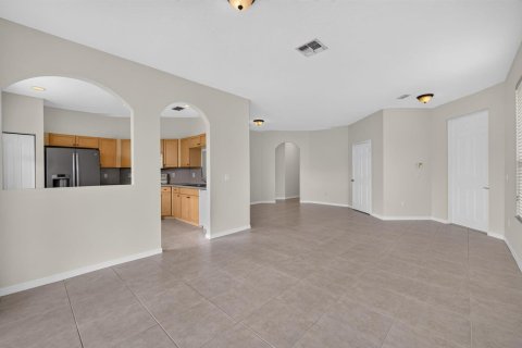 Casa en venta en Port St. Lucie, Florida, 3 dormitorios, 131.27 m2 № 2189890 - foto 9