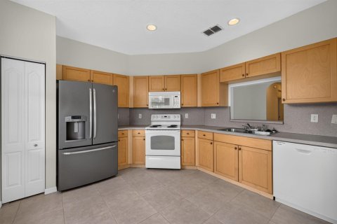 Casa en venta en Port St. Lucie, Florida, 3 dormitorios, 131.27 m2 № 2189890 - foto 16