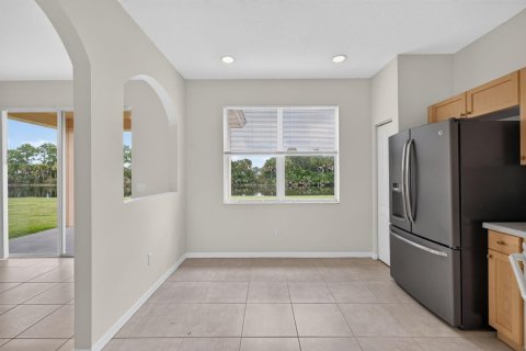 Casa en venta en Port St. Lucie, Florida, 3 dormitorios, 131.27 m2 № 2189890 - foto 18