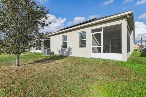 House in Kissimmee, Florida 3 bedrooms, 121.05 sq.m. № 1719276 - photo 30