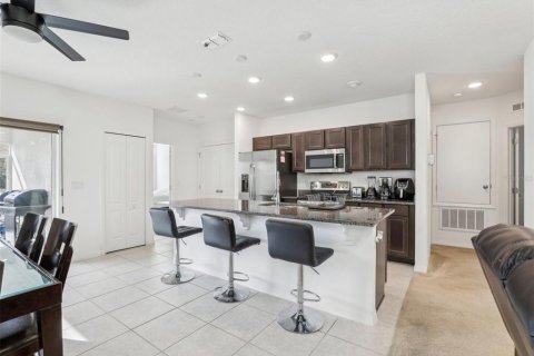 House in Kissimmee, Florida 3 bedrooms, 121.05 sq.m. № 1719276 - photo 12