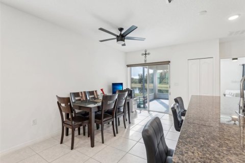 House in Kissimmee, Florida 3 bedrooms, 121.05 sq.m. № 1719276 - photo 6