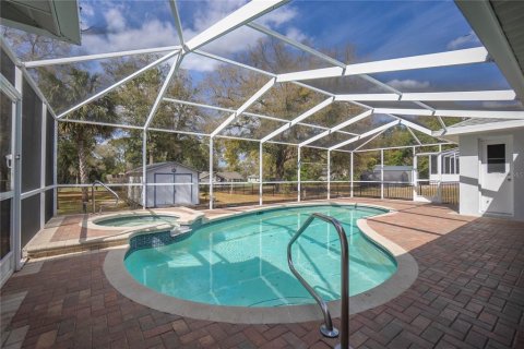 House in Citrus Springs, Florida 3 bedrooms, 268.67 sq.m. № 1769925 - photo 7
