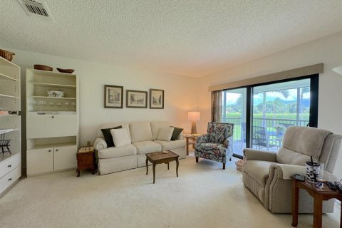 Condo in Boynton Beach, Florida, 3 bedrooms  № 2086882 - photo 8