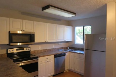 Condominio en alquiler en Bradenton, Florida, 2 dormitorios, 86.96 m2 № 1853956 - foto 3