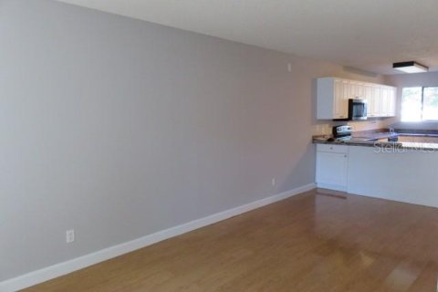 Condominio en alquiler en Bradenton, Florida, 2 dormitorios, 86.96 m2 № 1853956 - foto 8