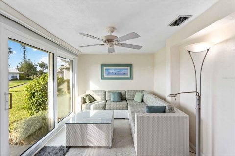 Villa ou maison à vendre à Sarasota, Floride: 2 chambres, 143.72 m2 № 1531763 - photo 27