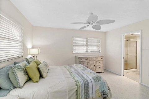 Villa ou maison à vendre à Sarasota, Floride: 2 chambres, 143.72 m2 № 1531763 - photo 17