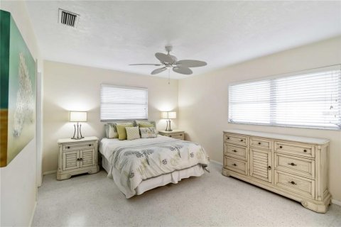 Villa ou maison à vendre à Sarasota, Floride: 2 chambres, 143.72 m2 № 1531763 - photo 14