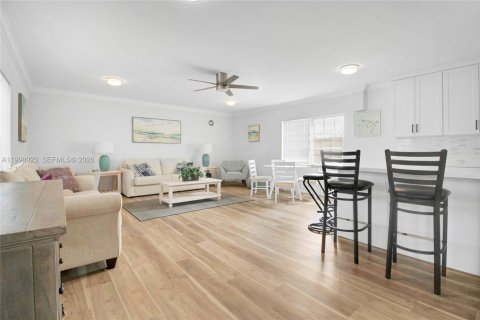 Condominio en alquiler en Fort Lauderdale, Florida, 2 dormitorios, 102.19 m2 № 2060968 - foto 12