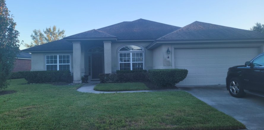 House in Jacksonville, Florida 4 bedrooms, 201.04 sq.m. № 801698