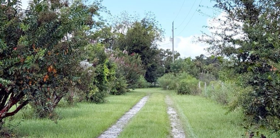 Villa ou maison à Bushnell, Floride 3 chambres, 147.16 m2 № 1916574