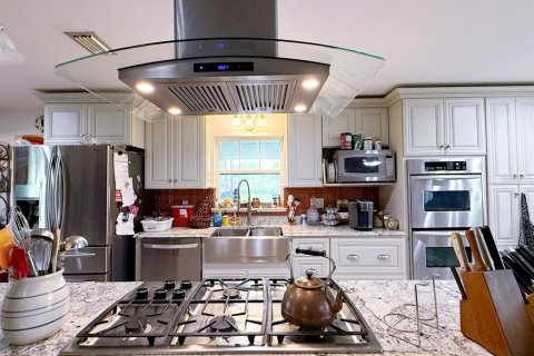 Купить виллу или дом в Бушнелл, Флорида 3 комнаты, 147.16м2, № 1916574 - фото 9