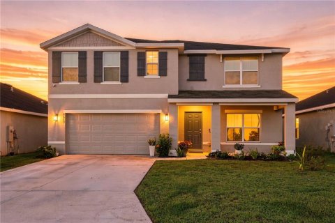 Casa en Ocala, Florida 5 dormitorios, 247.21 m2 № 2379120