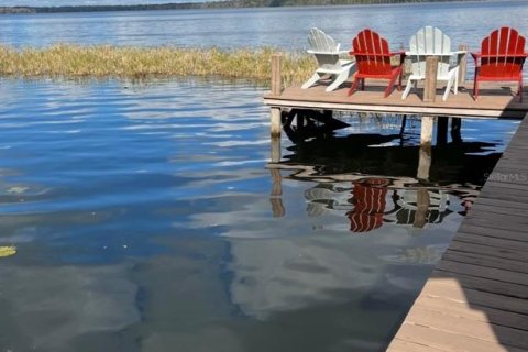 Casa en Waldo, Florida 2 dormitorios, 128.95 m2 № 2375810